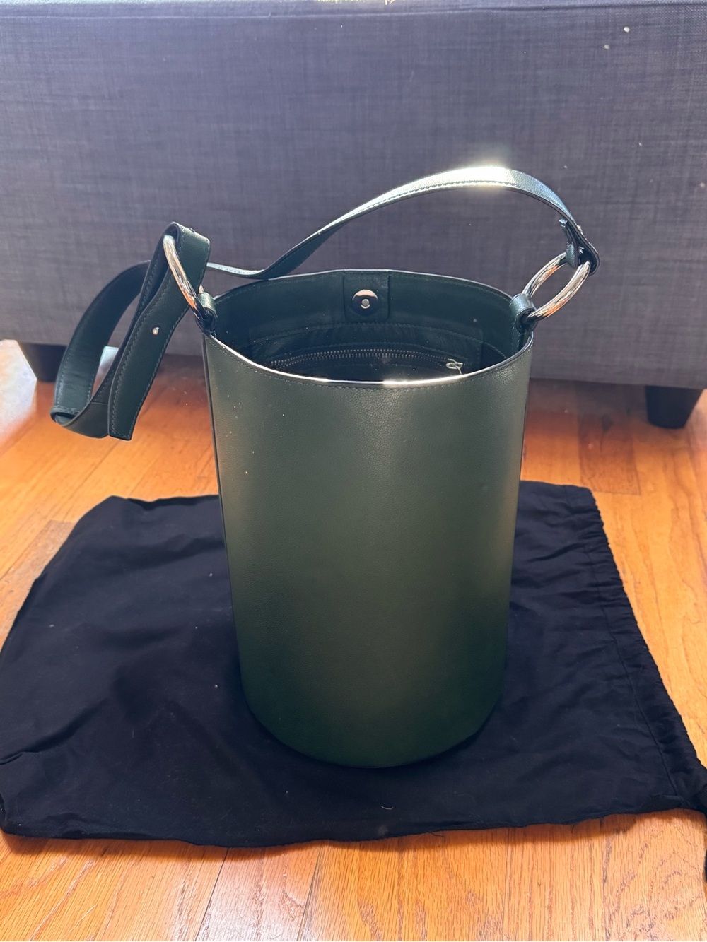 Hyer Goods Bucket Bag in Green